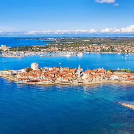 Apartman Quiet With Balcony Umag