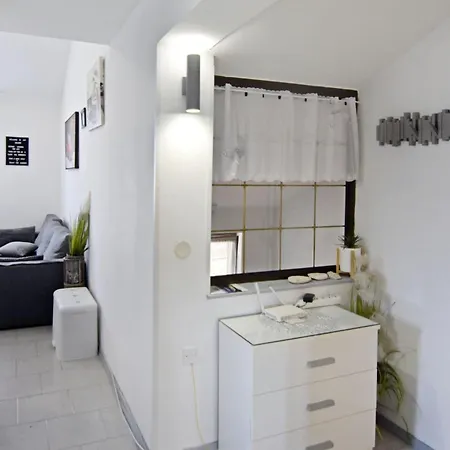 Quiet With Balcony Apartment